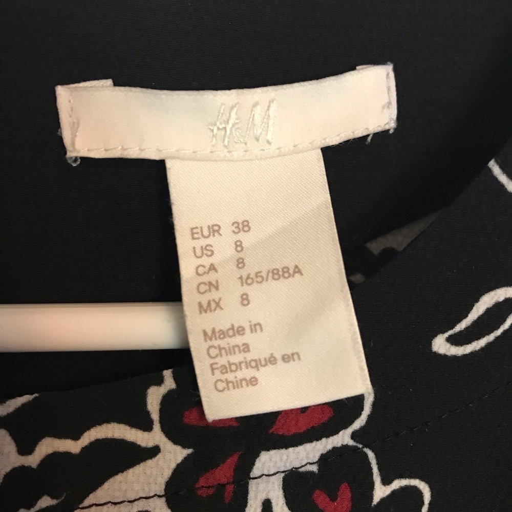 Dress - Picture 2 of 2